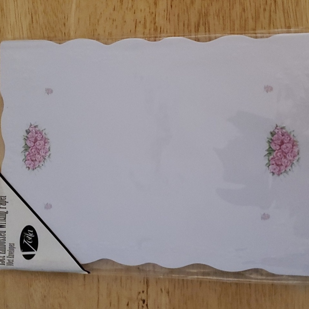 Rose Embossed Note Paper - Picture 5 of 6